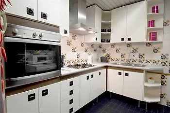 ברצלונה Valencia Apartments 4*,  ספרד